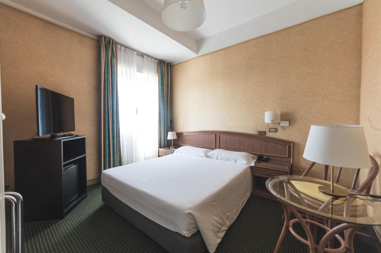 Hotel Santa Maria Chiavari Dış mekan fotoğraf
