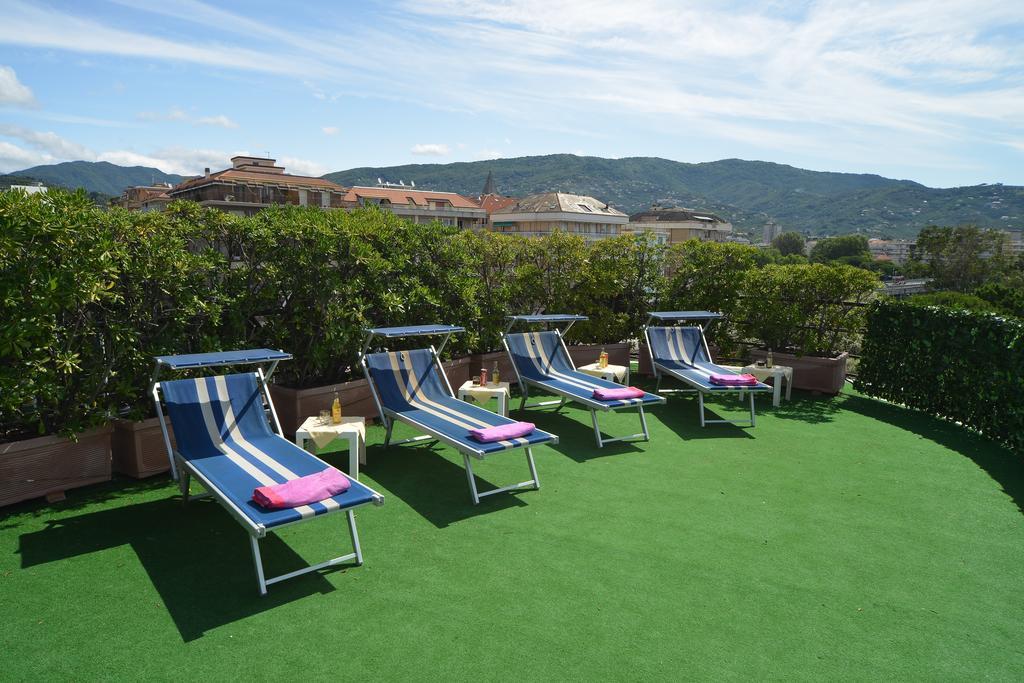 Hotel Santa Maria Chiavari Dış mekan fotoğraf